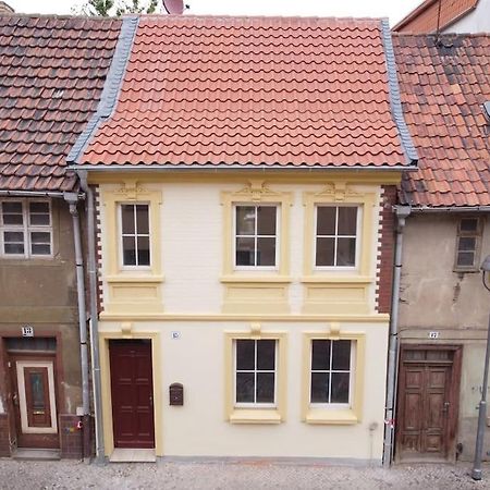 Altstadt-Apartment & Fewo Og Fuer Max 3 Pers Хальденслебен Экстерьер фото